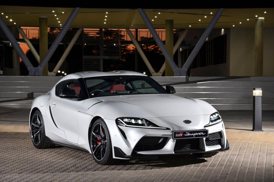 Toyota GR Supra (A90) 2019 года  (ZA) (фото 3 из 40)